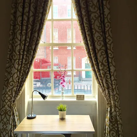 Centre Georgian Style Apartmán *