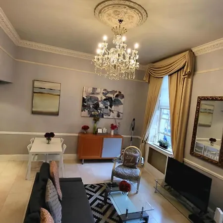 Centre Georgian Style 公寓