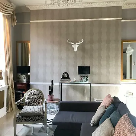 Centre Georgian Style Appartement