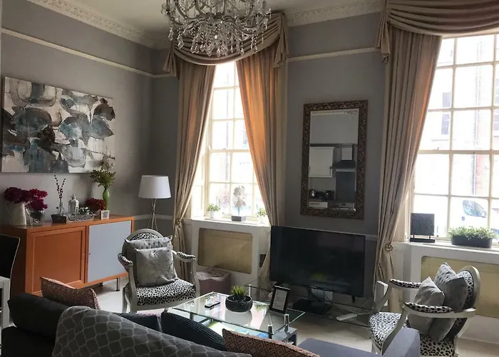 Centre Georgian Style