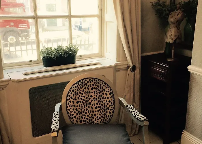 Centre Georgian Style