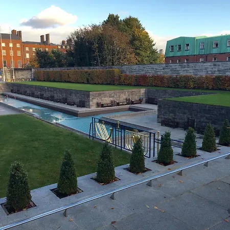 City Centre Georgian Style Apartment * Dublin