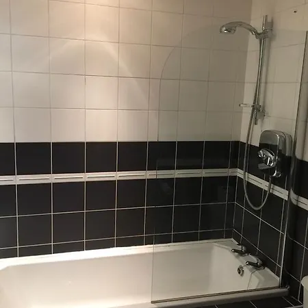 City Centre Georgian Style Apartment
