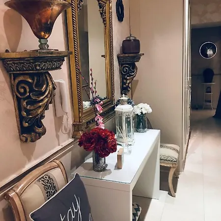City Centre Georgian Style Apartment * Dublin