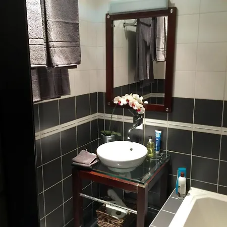 Centre Georgian Style דירה