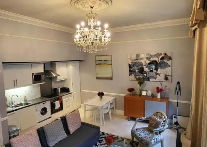 Appartamento Centre Georgian Style