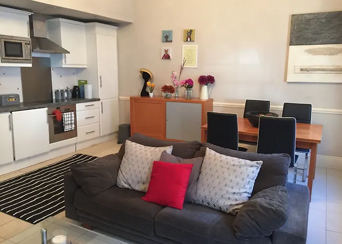 City Centre Georgian Style Apartment Dublin